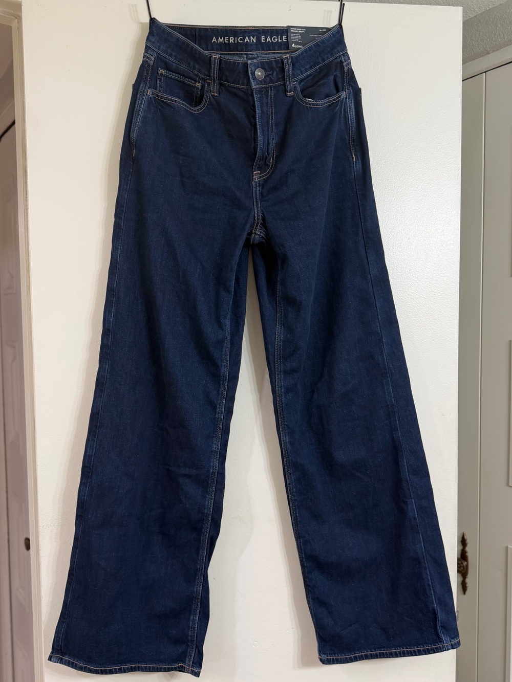 American Eagle Super High-Rise Dreamy Drape Baggy Wide-Leg Jeans - 4 Long